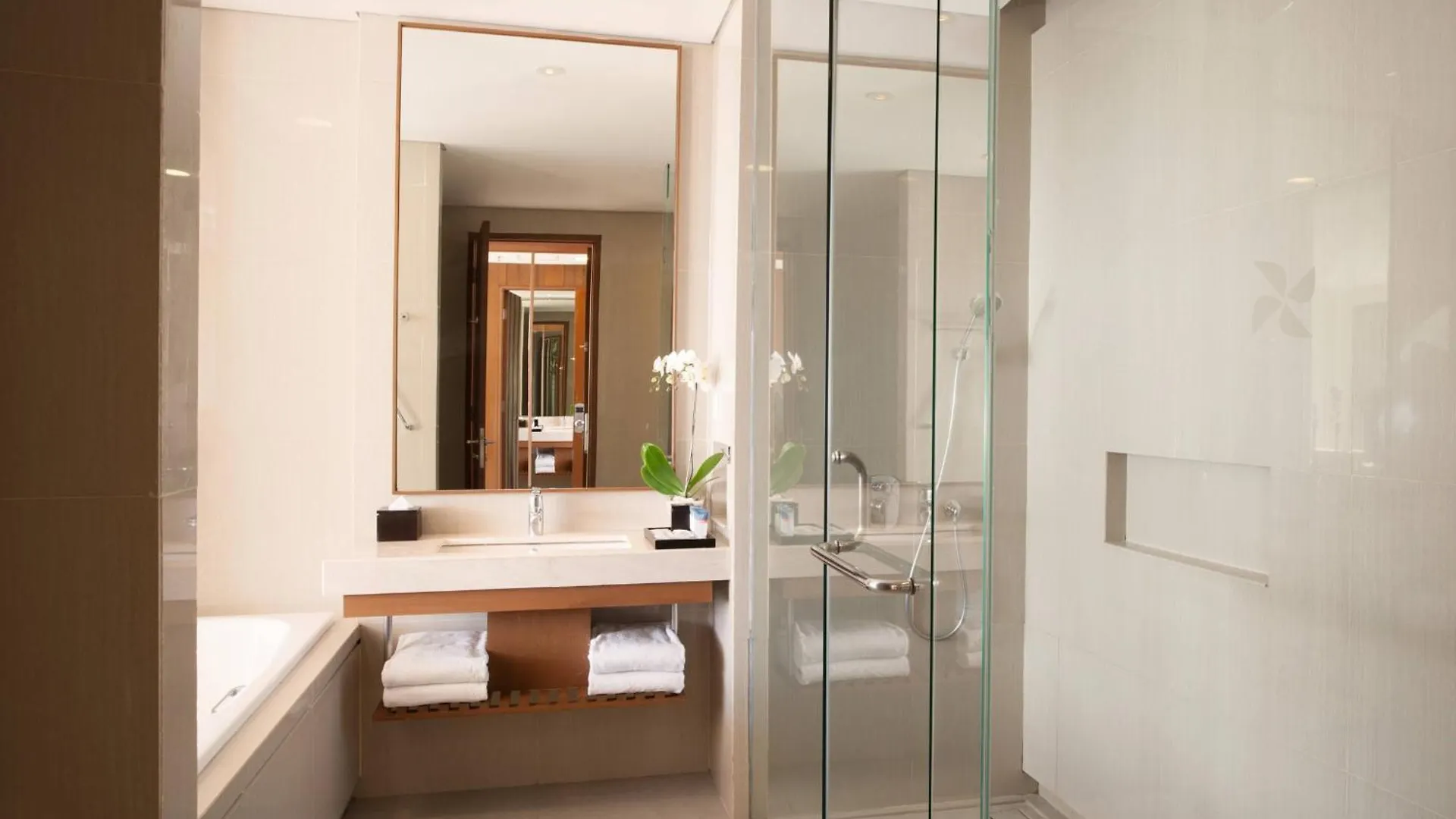 Four Points By Sheraton Bali, Seminyak Hotel